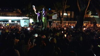 Los manifestantes llegaron a la