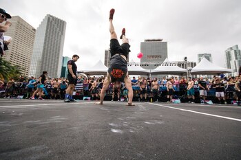 Los participantes se someten a