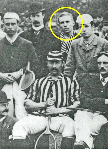 Vere Thomas -circulo amarillo- ganó