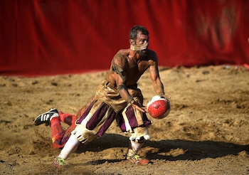 La final terminó 6 a 5 y medio en favor del equipo blanco
