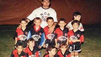 Un pequeño Messi con sus