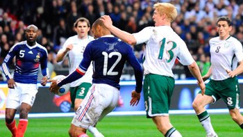 La mano de Henry ante