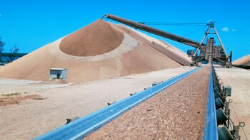 Transporte automatizado de Bauxita en una mina de Australia. (iStock)