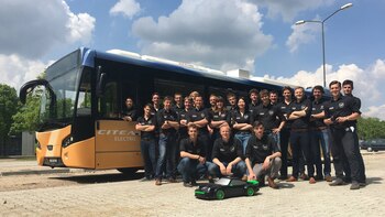 El equipo de estudiantes holandeses,