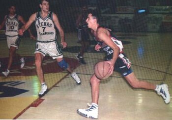 Ginóbili jugó sólo una temporada