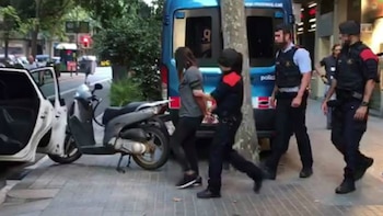 La policía española se lleva