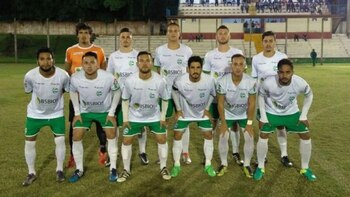 Fueron cuatro los futbolistas expulsados