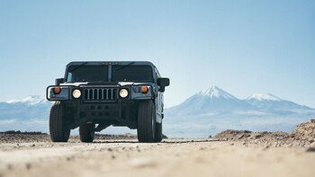 La icónica fisonomía de un Hummer, una -otra- automotriz célebre que no superó la crisis de 2008