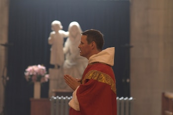 Philip Mulryne fue ordenado sacerdote