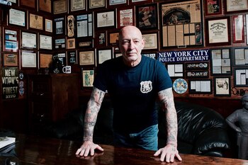 El detective retirado Ralph Friedman