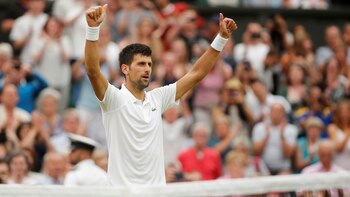 Novak Djokovic celebra su victoria