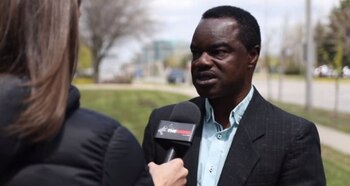 John Alabi deberá pagar 9.400