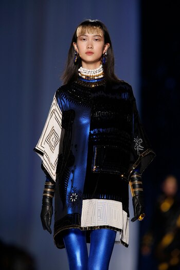 Metalizados, negro, blanco, dorado y