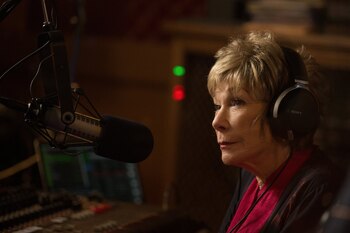 Shirley McLaine es hermana del