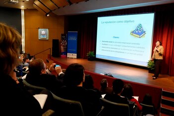 La exposición de la española