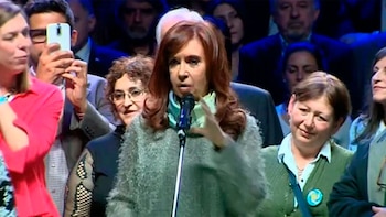 Cristina Kirchner suma dolores de