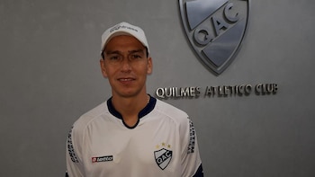 Miguel Caneo ya firmó su