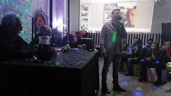 Ghosn en la charla frente