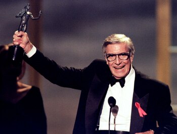 Martin Landau con el Oscar