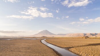 Se encuentra próximo a Laetoli,