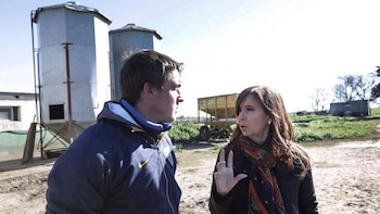 La ex presidente visitó un