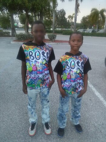 Alton Banks con su hermano