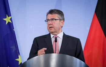 El ministro de Exteriores Sigmar Gabriel,