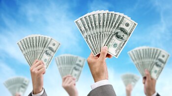 Famosos, millonarios y filántropos: ¿¿existen?