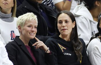 Bird y Rapinoe, juntas