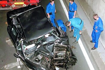 Así quedó el automóvil de