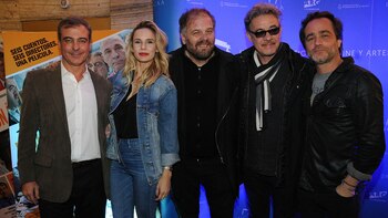 Gustavo Garzón, Julieta Cardinali, Gustavo Postiglione, Jean Pierre Noher y Gastón Pauls