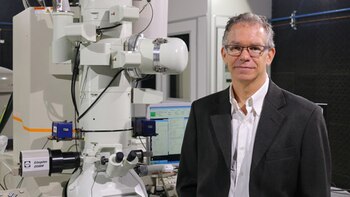 Para Knobel, la excelencia es