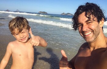 El actor compartió fotos de