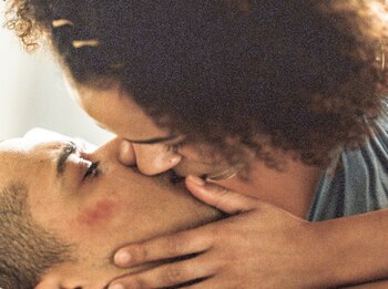 Los hombres sin genitales tienen