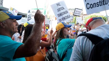 Paz, justicia y democracia, reclaman