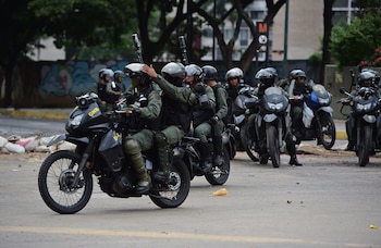 Efectivos de la Guardia Nacional Bolivariana (AFP)