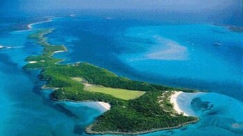 Al sudeste de Nassau, Johnny