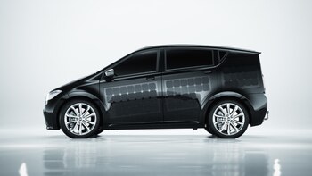 El primer auto solar de