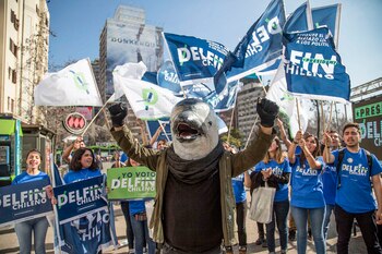 Bajo el lema “Salvemos el