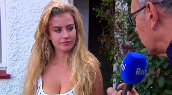 Chloe Ayling, entrevistada en Inglaterra