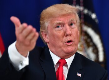 Donald Trump durante una reunión