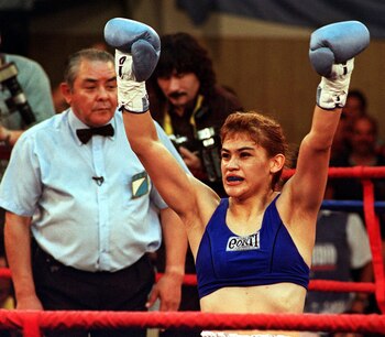 Marcel “La Tigresa” Acuña, primera