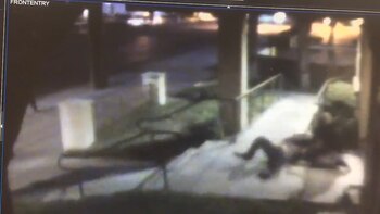 La víctima resistió con las