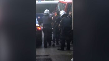 Así se llevaban detenido a