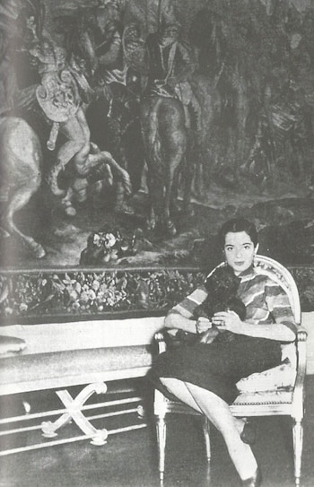 Nelly Rivas, con el caniche