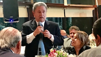 Eduardo Duhalde su alocución en la cena por los 15 años del Movimiento Productivo Argentino