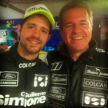 Mauro Giallombardo con Néstor, su