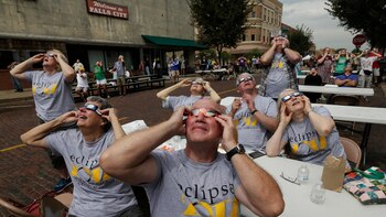 Los anteojos especiales para ver