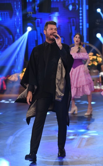 El poncho de Marcelo Tinelli