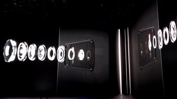 Tiene doble cámara trasera con